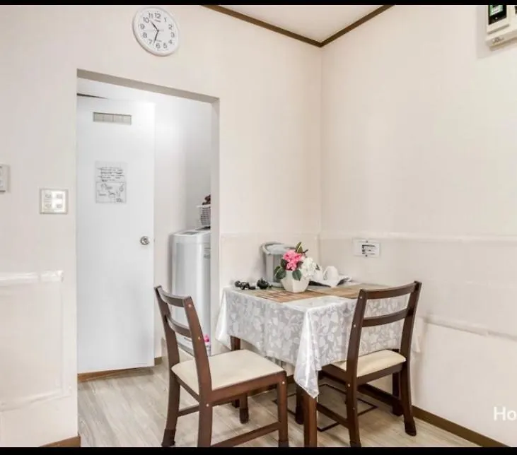 Aparthotel Ikebukuro Florence Hostel Tokyo Japan